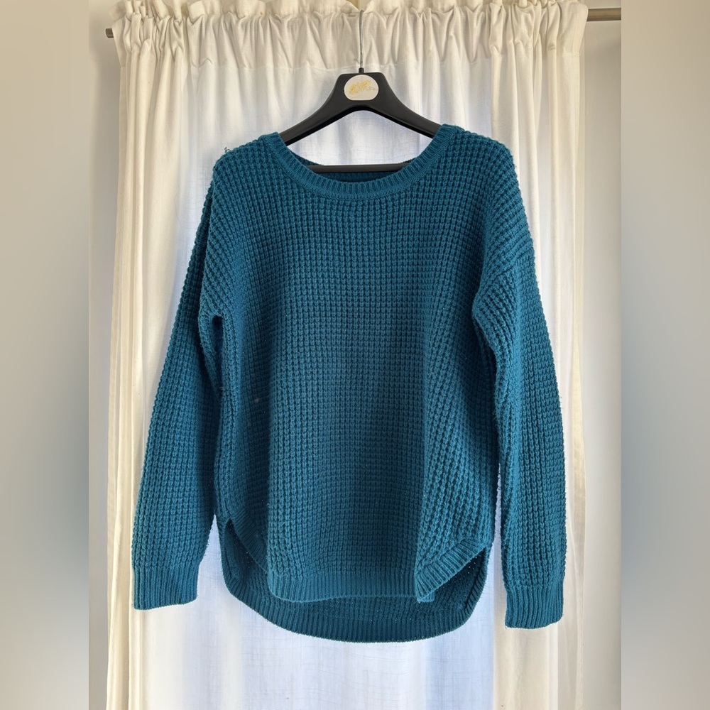 Jones New York sweater size medium